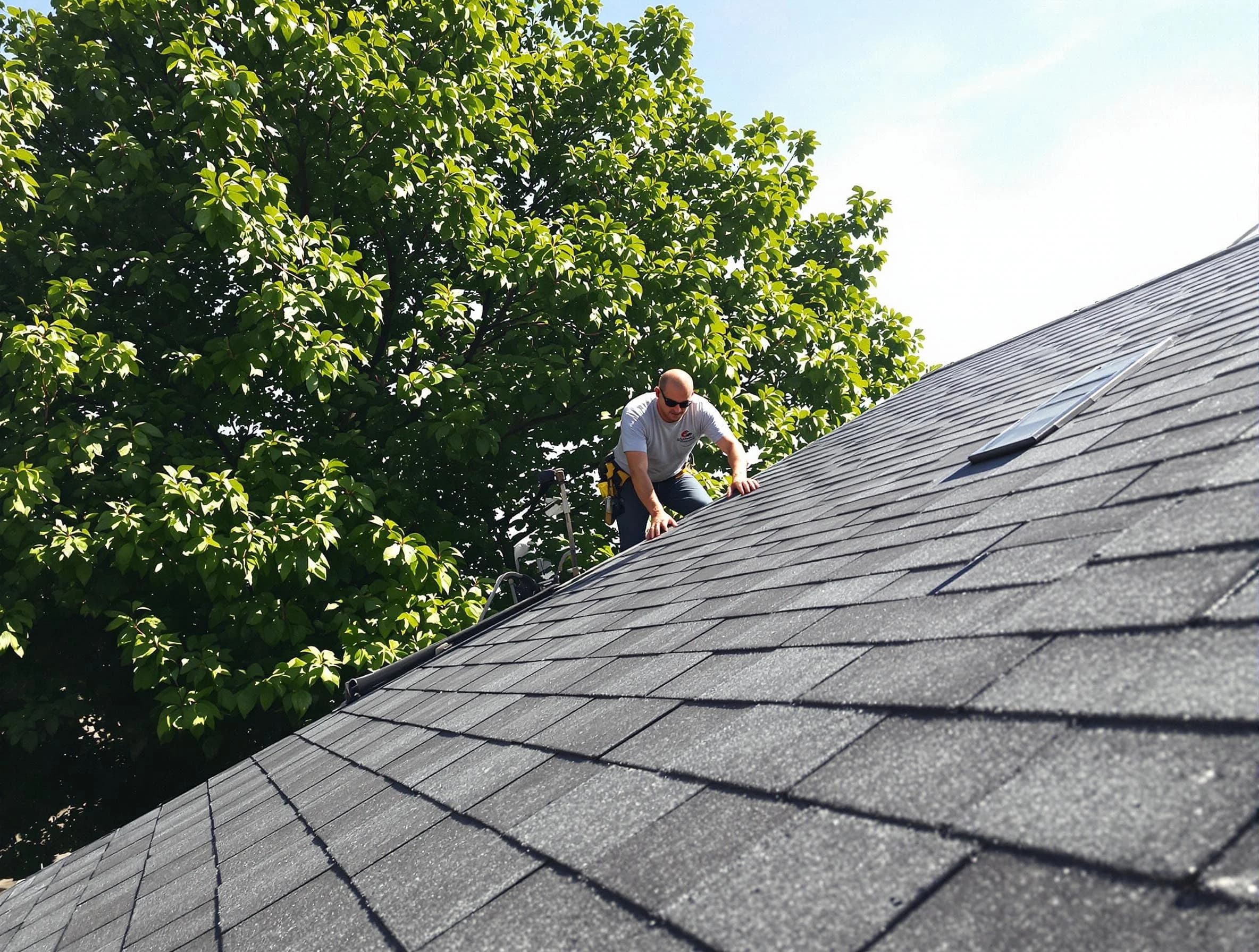 Certified roofers from Twinsburg Roofing Company working in Twinsburg, OH